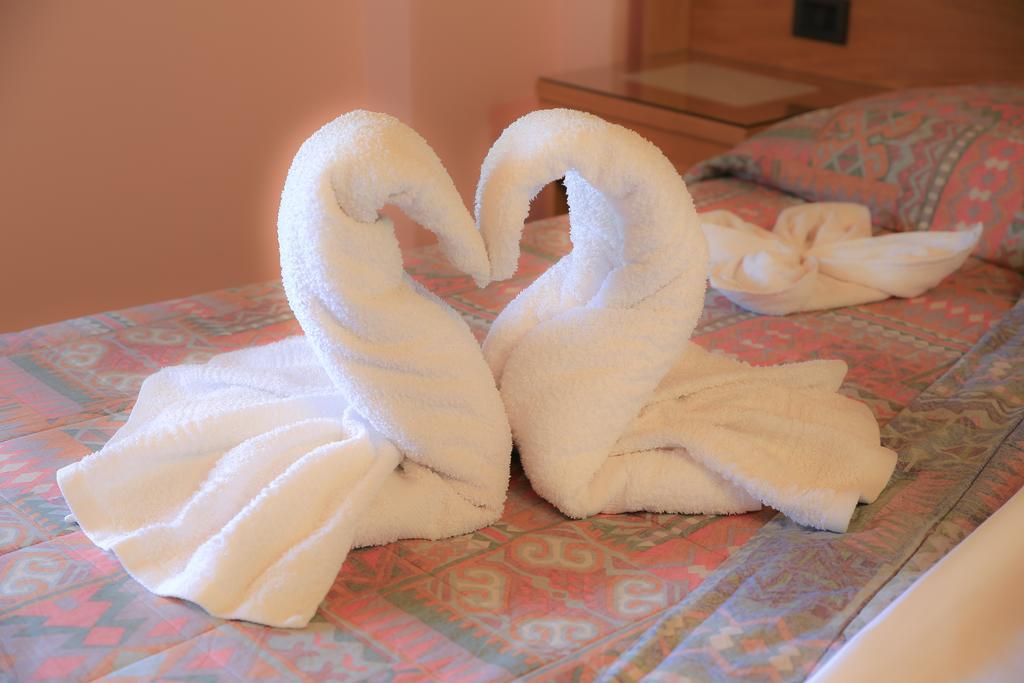 Albergo Aurora Canzolino Eksteriør billede